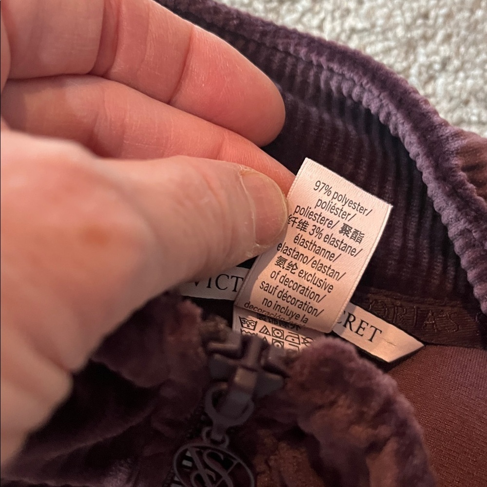 Victoria's Secret Purple Ribbed Velour Zip Crop Jacket Size Medium - Picture 8 of 10